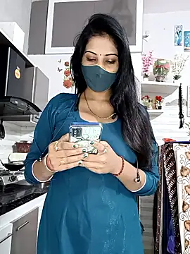 Best-Couple online show from December 2025 03:11:01 AM