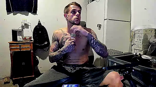 JamesMichael88 online show from March 2025 03:12:01 AM