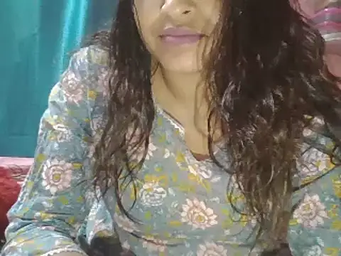 Snapshot of Hot-shanvi chatting on March 2025 04:29:02 AM Hot-shanvi online show from March 2025 04:29:02 AM