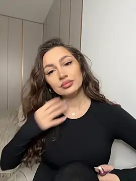 claraxjoyy online show from November 2025 05:18:01 AM