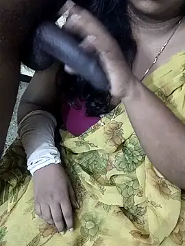 Snapshot of Rathi22 chatting on May 2026 01:46:01 AM Rathi22 online show from May 2026 01:46:01 AM