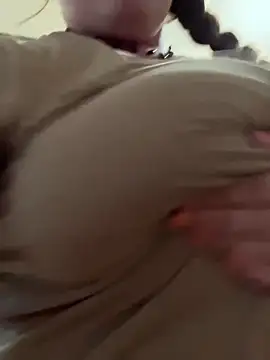 Snapshot of bjayburn chatting on January 2025 06:41:02 PM bjayburn online show from January 2025 06:41:02 PM