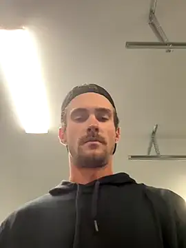 littemantait online show from October 2025 08:31:01 PM