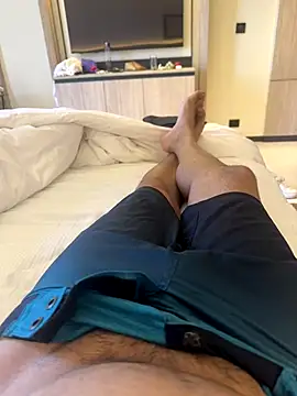 Snapshot of skyisthelimit12 chatting on October 2025 06:08:01 AM skyisthelimit12 online show from October 2025 06:08:01 AM