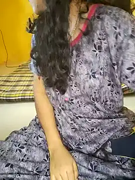 Snapshot of lovelygirl4567 chatting on March 2025 10:11:01 AM lovelygirl4567 online show from March 2025 10:11:01 AM