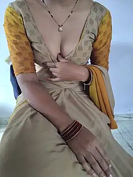 Snapshot of lovelygirl4567 chatting on July 2026 03:20:02 AM lovelygirl4567 online show from July 2026 03:20:02 AM