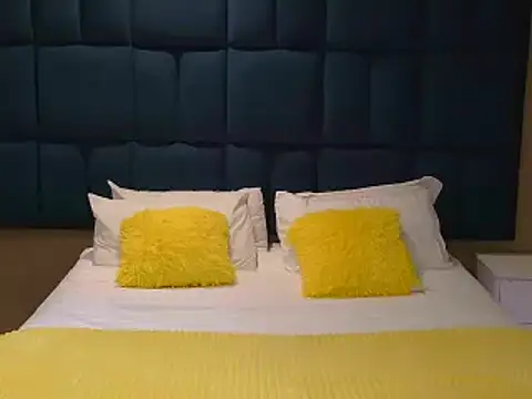 Snapshot of BigBootyKandy15 chatting on December 2024 11:07:01 AM BigBootyKandy15 online show from December 2024 11:07:01 AM