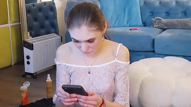 SamaraSinn online show from November 2025 04:48:02 AM