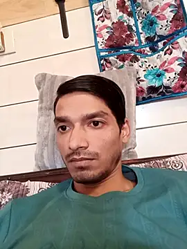 Snapshot of Tarun_0026 chatting on December 2025 06:40:02 AM Tarun 0026 online show from December 2025 06:40:02 AM