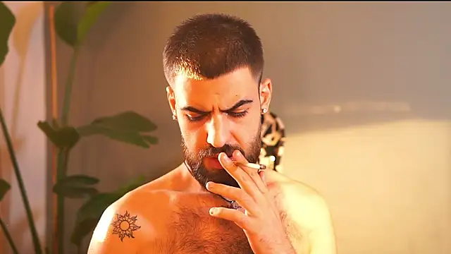 Snapshot of HairyRobxxx chatting on September 2025 03:46:02 PM HairyRobxxx online show from September 2025 03:46:02 PM