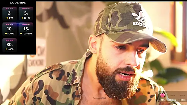 Snapshot of HairyRobxxx chatting on October 2025 01:56:02 PM HairyRobxxx online show from October 2025 01:56:02 PM