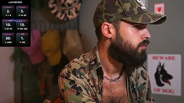 Snapshot of HairyRobxxx chatting on November 2025 04:18:02 PM HairyRobxxx online show from November 2025 04:18:02 PM