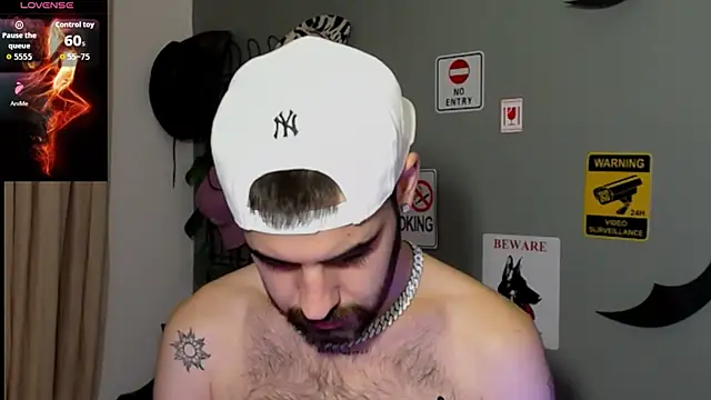 HairyRobxxx online show from January 2026 06:02:02 PM