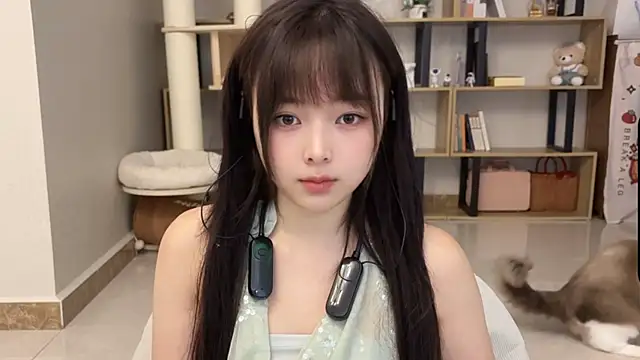 Chenjing0 online show from October 2025 03:17:01 AM