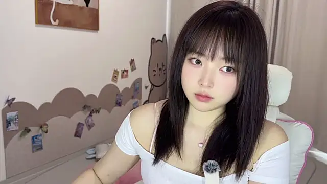 Chenjing0 online show from April 2026 04:42:01 AM