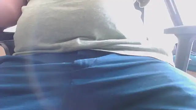 Snapshot of calypsohot chatting on June 2026 02:19:02 PM calypsohot online show from June 2026 02:19:02 PM