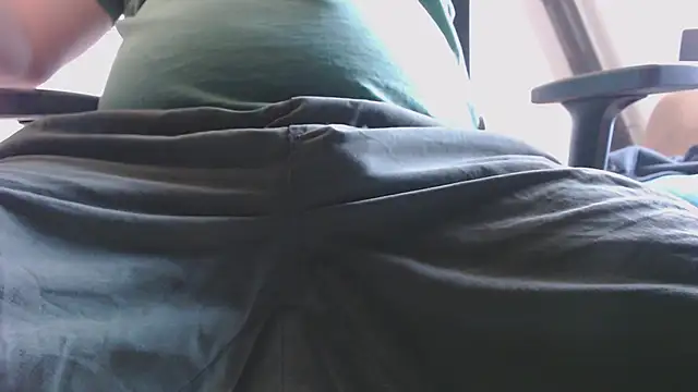 Snapshot of calypsohot chatting on July 2026 07:56:01 AM calypsohot online show from July 2026 07:56:01 AM