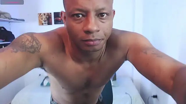 Snapshot of Josep_Ston chatting on February 2025 01:47:02 AM Josep Ston online show from February 2025 01:47:02 AM