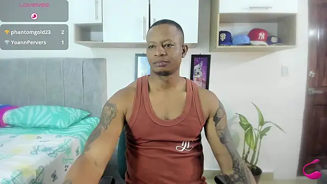 Josep Ston online show from December 2025 11:11:01 PM