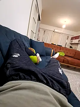 Snapshot of merty2233 chatting on January 2025 05:00:02 PM merty2233 online show from January 2025 05:00:02 PM