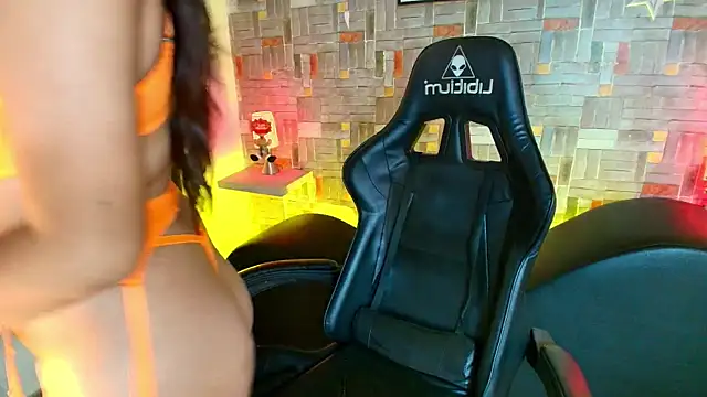 katy handerson online show from January 2026 08:33:01 PM