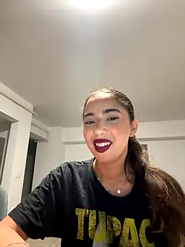 Snapshot of miaceleste chatting on September 2025 07:15:02 PM miaceleste online show from September 2025 07:15:02 PM