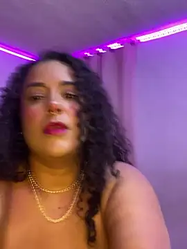 Snapshot of ariadna_cooper chatting on October 2025 04:42:01 AM ariadna cooper online show from October 2025 04:42:01 AM