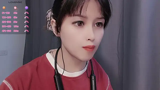 Lucky-xiuxiu online show from October 2025 04:07:02 PM