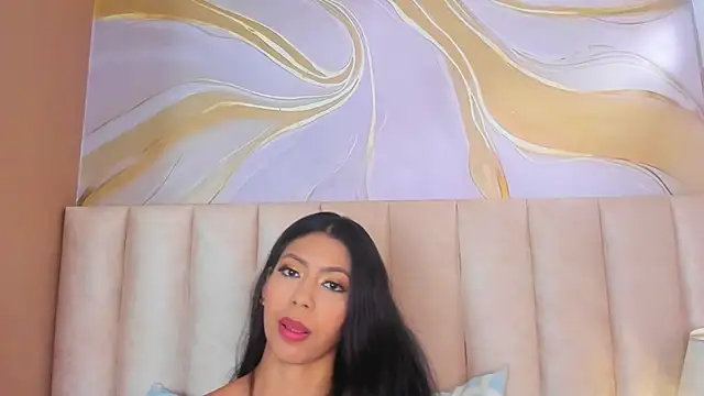 AbieHills online show from February 2025 03:26:01 PM