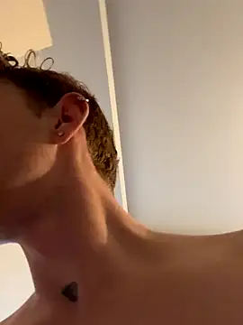 Snapshot of verici34 chatting on October 2025 05:35:02 AM verici34 online show from October 2025 05:35:02 AM