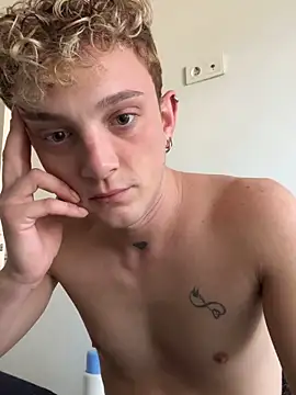 Snapshot of verici34 chatting on November 2025 07:07:03 AM verici34 online show from November 2025 07:07:03 AM