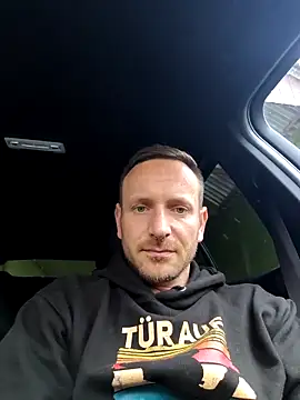 Snapshot of Geiler_Staender chatting on October 2025 10:19:02 AM Geiler Staender online show from October 2025 10:19:02 AM