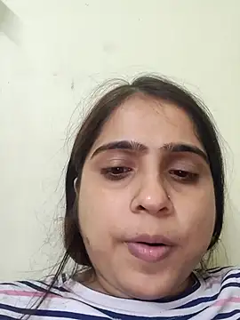 Snapshot of shreya1765 chatting on November 2025 04:29:02 PM shreya1765 online show from November 2025 04:29:02 PM