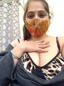 Snapshot of shreya1765 chatting on December 2025 04:18:02 AM shreya1765 online show from December 2025 04:18:02 AM