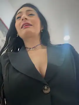 Snapshot of BELLA--26 chatting on October 2025 01:45:01 PM BELLA--26 online show from October 2025 01:45:01 PM