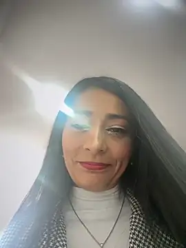 Snapshot of BELLA--26 chatting on November 2025 02:16:02 PM BELLA--26 online show from November 2025 02:16:02 PM