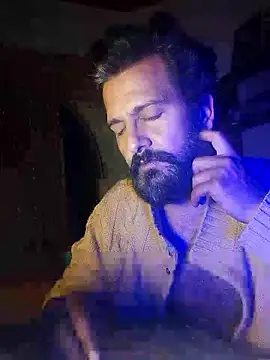 MAGNETICDADDY8 online show from January 2026 10:57:02 PM