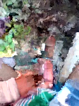 xLoveer online show from February 2026 03:45:01 AM