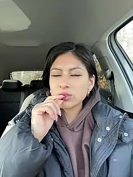 QueenFernanda online show from January 2025 10:50:02 AM