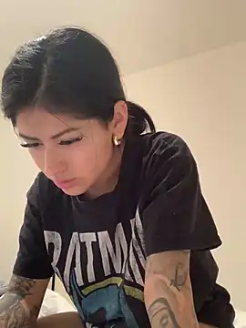 QueenFernanda online show from February 2025 10:04:02 PM