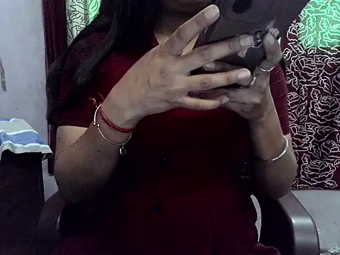 SIYA MAVI online show from February 2026 04:51:02 AM