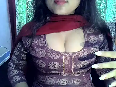 SIYA MAVI online show from June 2026 08:20:01 AM