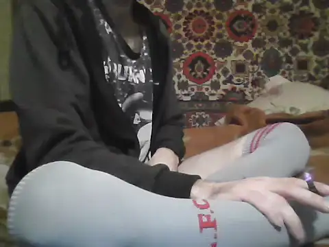 Snapshot of AlferezzSolvajo chatting on November 2025 09:34:01 AM AlferezzSolvajo online show from November 2025 09:34:01 AM