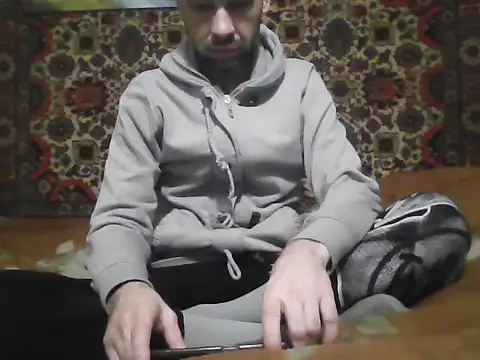 Snapshot of AlferezzSolvajo chatting on November 2025 10:08:02 AM AlferezzSolvajo online show from November 2025 10:08:02 AM