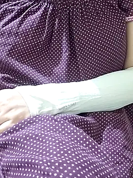 mallupriyapriya online show from March 2025 05:16:02 PM