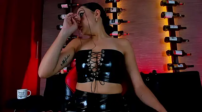 Snapshot of LiaOwen_ chatting on January 2025 01:42:01 PM LiaOwen online show from January 2025 01:42:01 PM