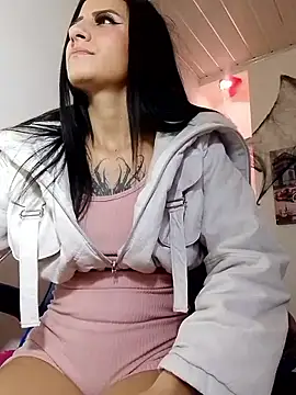 Anniee x online show from October 2025 01:01:02 PM