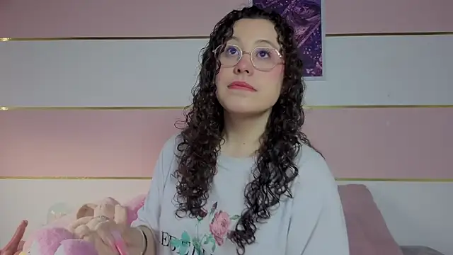 Charlotte  Miller online show from November 2025 11:31:01 AM