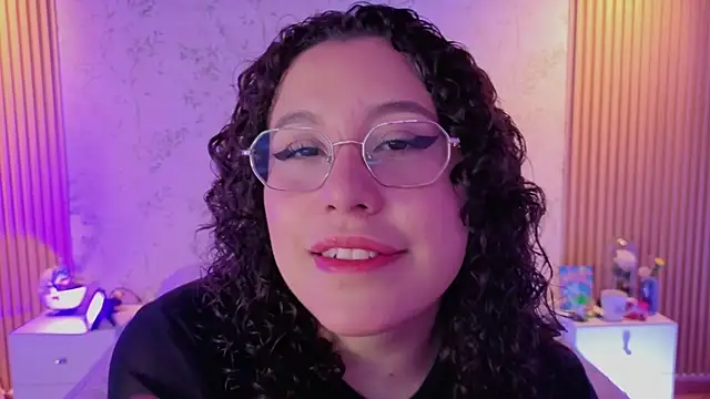 Charlotte  Miller online show from April 2026 11:38:02 AM