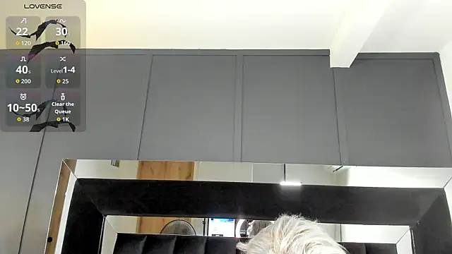 Snapshot of jinxv_nuss chatting on November 2025 10:37:02 AM jinxv nuss online show from November 2025 10:37:02 AM